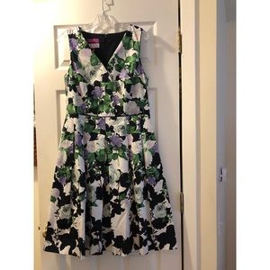 Fit and flare pleated dress